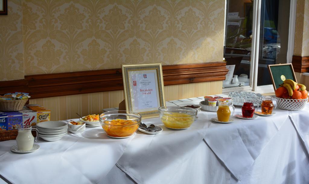 Ryndle Court Hotel Scarborough Ngoại thất bức ảnh